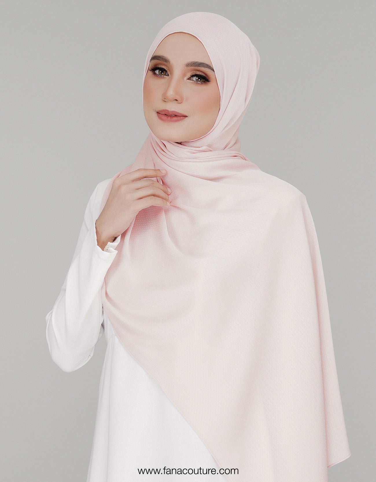 Naura Shawl Plain - 14 Apricot