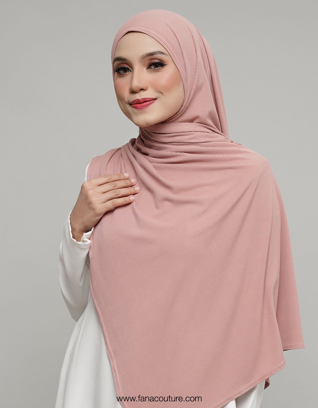 Lisa Shawl Plain - 06 Crepe