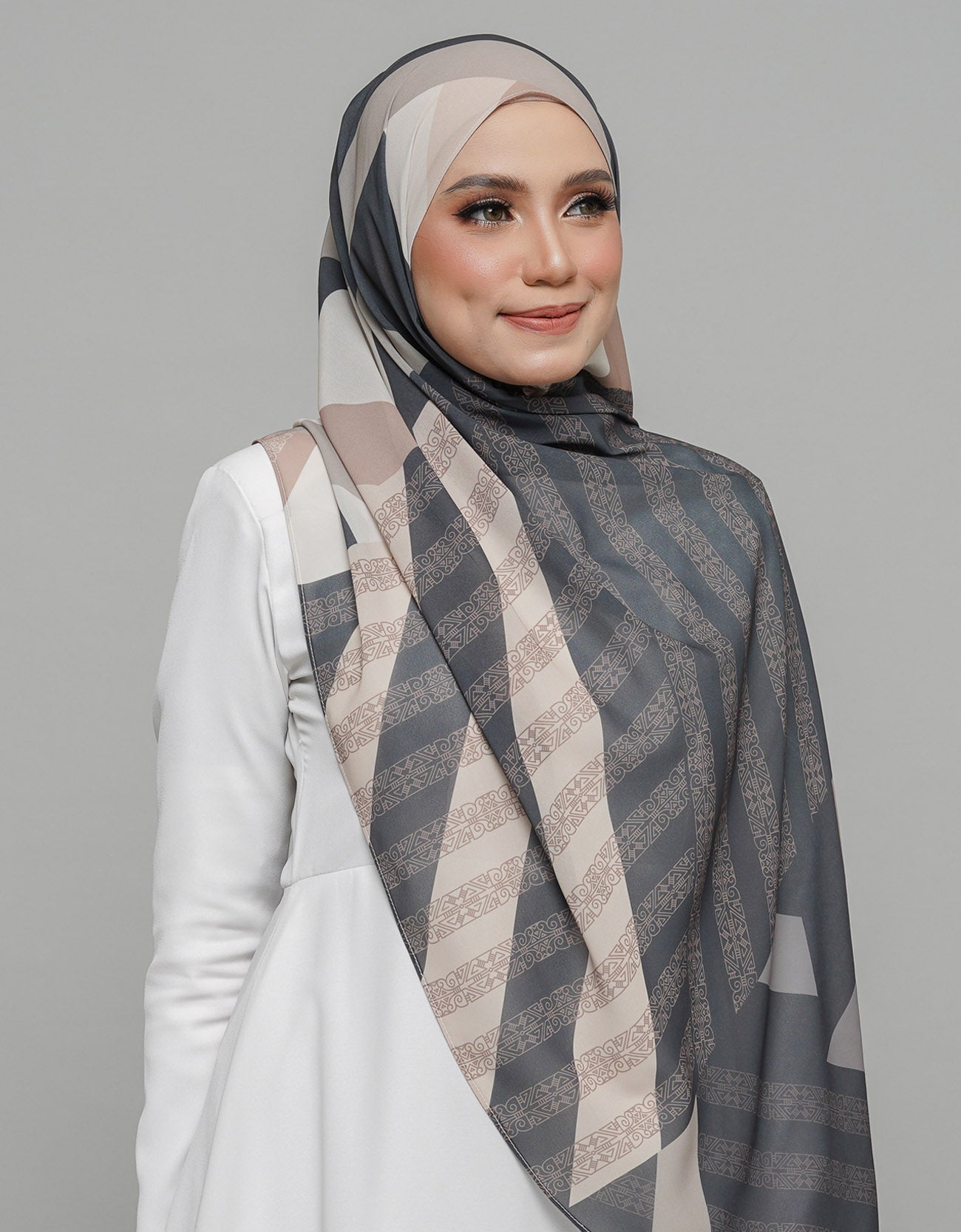 Sofea Long Shawl - 08 Marigold mosaic