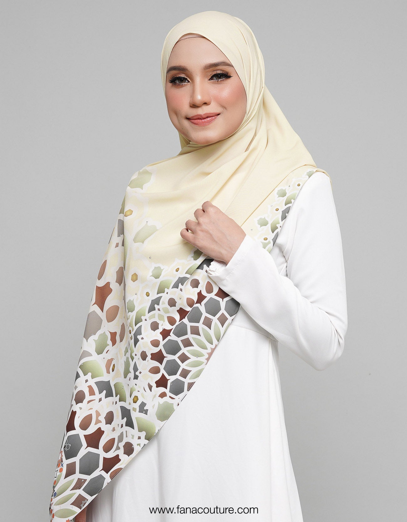 Ratu Shawl Premium - 01 Arnica