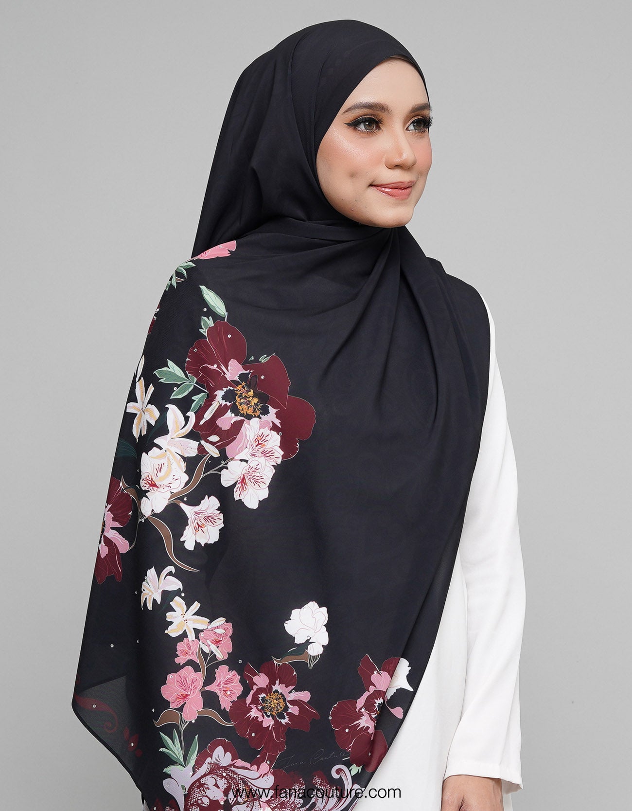 Ratu Shawl Premium - 08 Dianthus